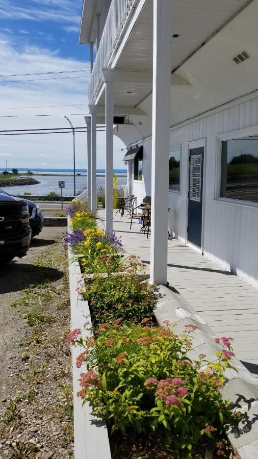 Hotel Aquamer Carleton-sur-Mer Eksteriør billede