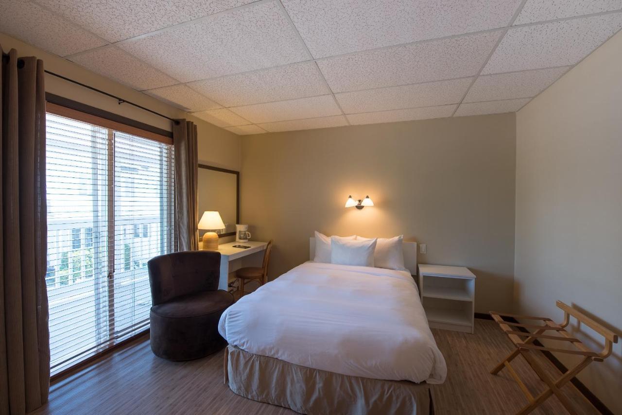 Hotel Aquamer Carleton-sur-Mer Eksteriør billede