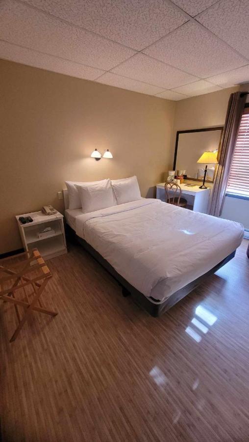Hotel Aquamer Carleton-sur-Mer Eksteriør billede