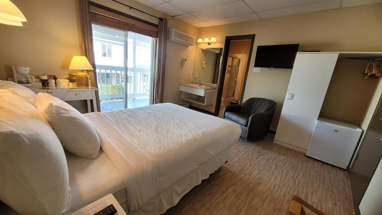 Hotel Aquamer Carleton-sur-Mer Eksteriør billede