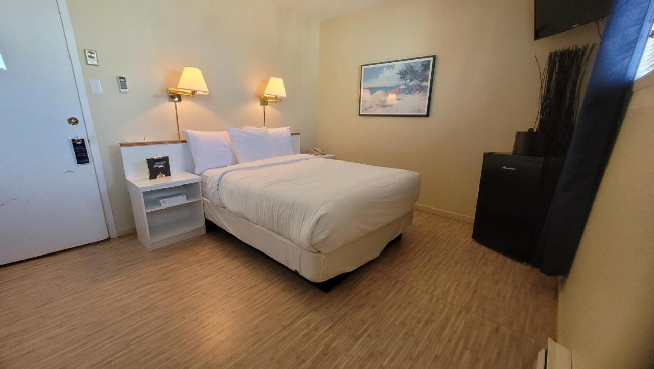 Hotel Aquamer Carleton-sur-Mer Eksteriør billede