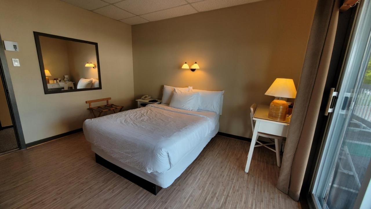 Hotel Aquamer Carleton-sur-Mer Eksteriør billede