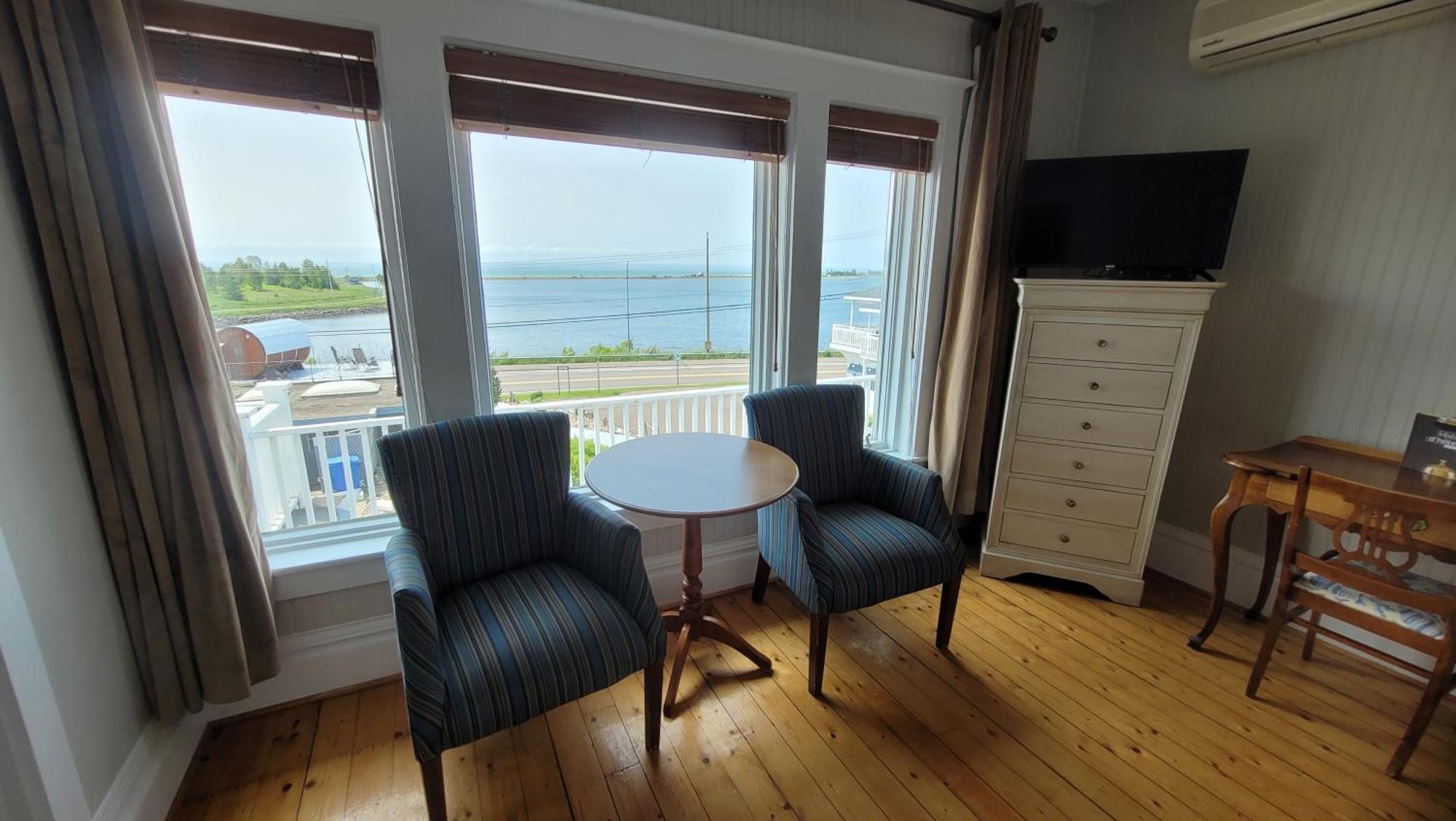 Hotel Aquamer Carleton-sur-Mer Eksteriør billede